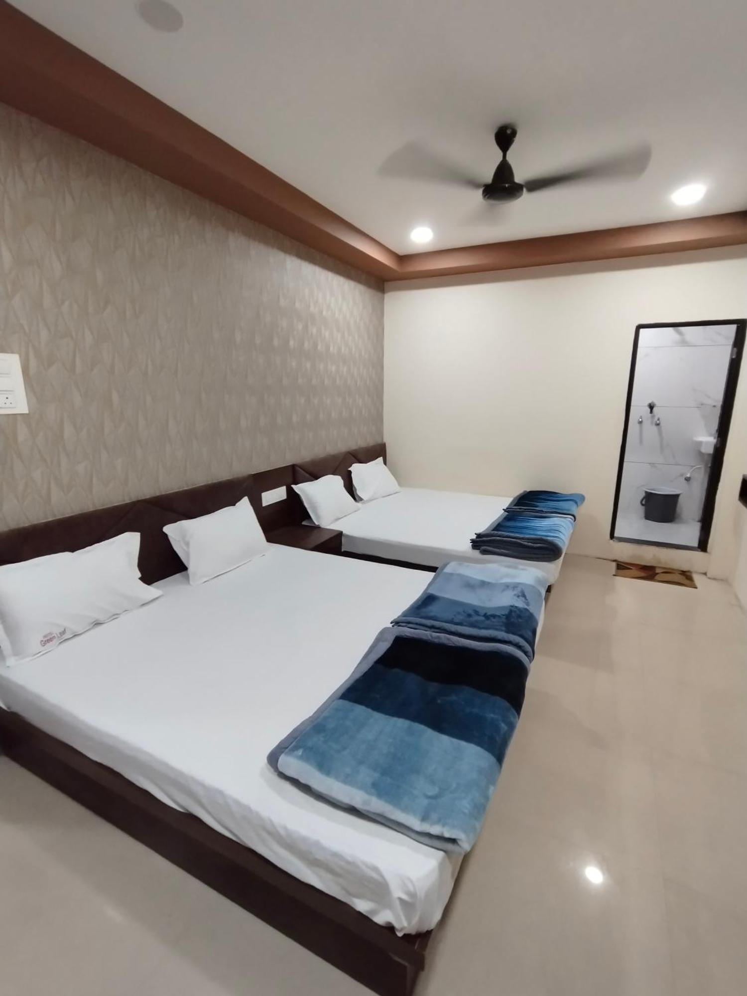Green Leaf Hotel اوجاين المظهر الخارجي الصورة